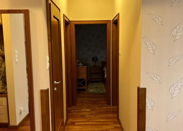 Danube Terrace Elegant With 2 Bedroom And Private Parking Apartamento *